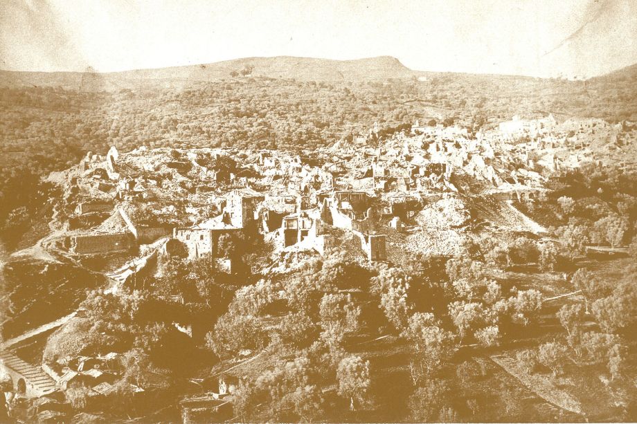 Fotografia stereoscopica di Alphonse Bernoud che ritrae Montemurro dopo il terremoto del 1857
